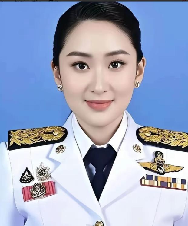泰国突然变卦！93国免签政策说砍就砍！5月19日，泰国旅游与体育部长素拉沙・攀差