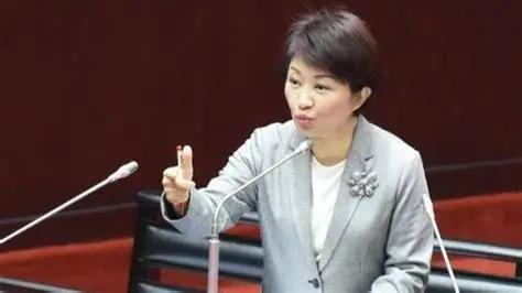 为维护台湾安全，台中市长卢秀燕于2026年5月19日向赖清德提出三点建议：第一，