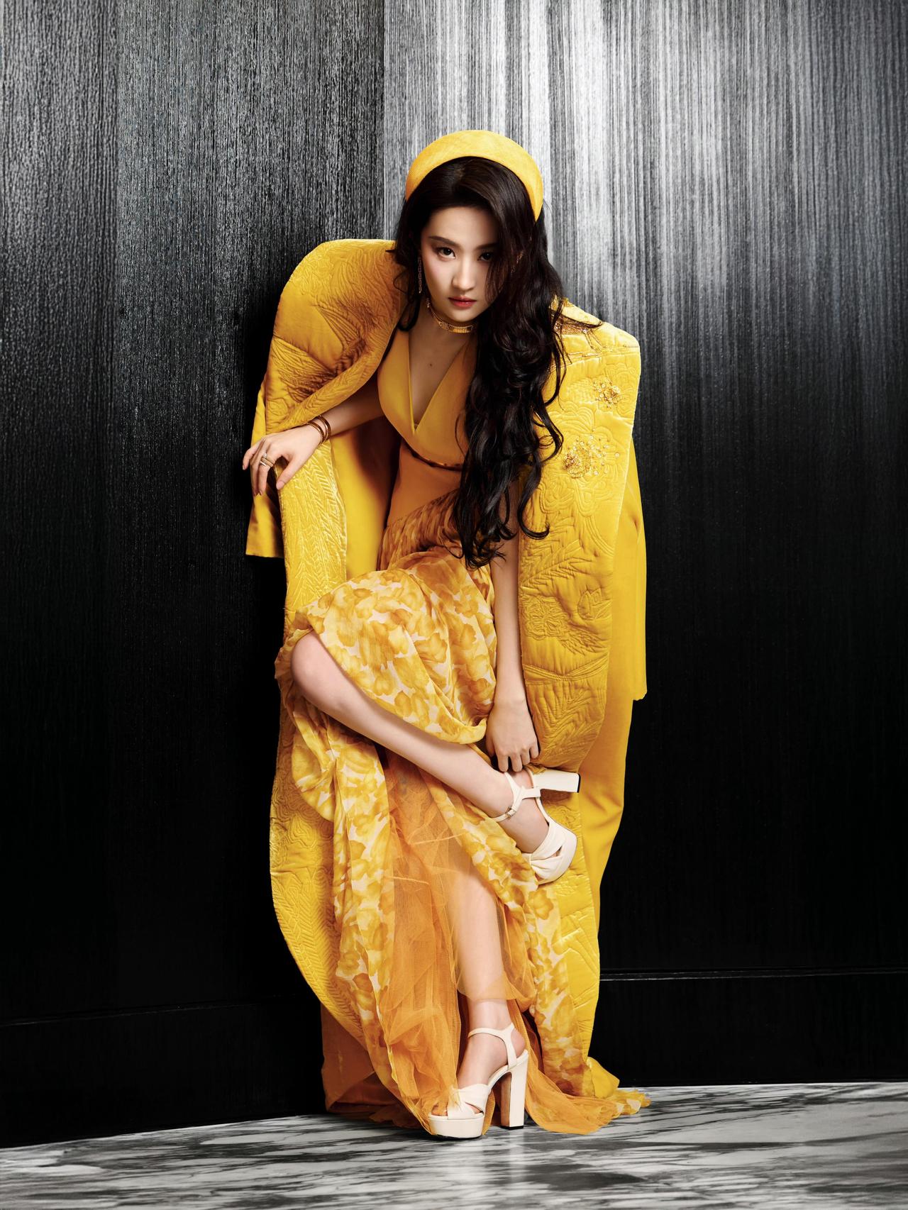 美到骨子里的万能黄色系！亦菲黄色系