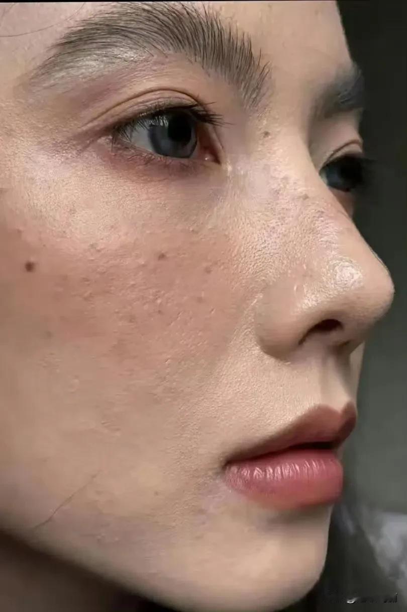 素颜高清照，眼睛和鼻子绝了，好过假脸、整容脸
