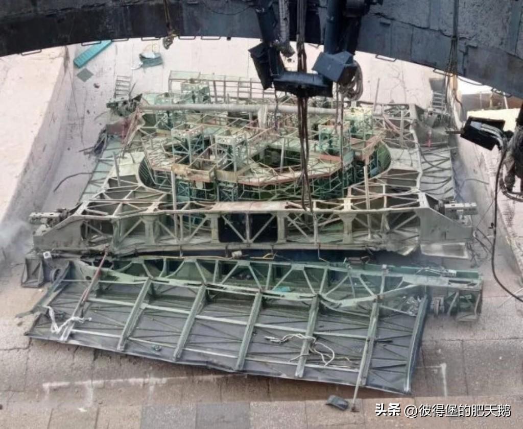 #俄乌冲突# 
科抄抄当时是怎么说的？我忘了。

还有一票敲锣打鼓的键砖。

“