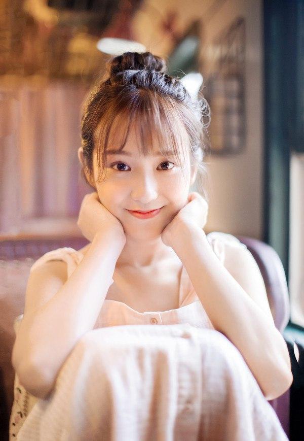 甜美少女心爆棚，温柔笑容甜如蜜！🌸💖甜美 高清美女 自然清新美少女 美少女的