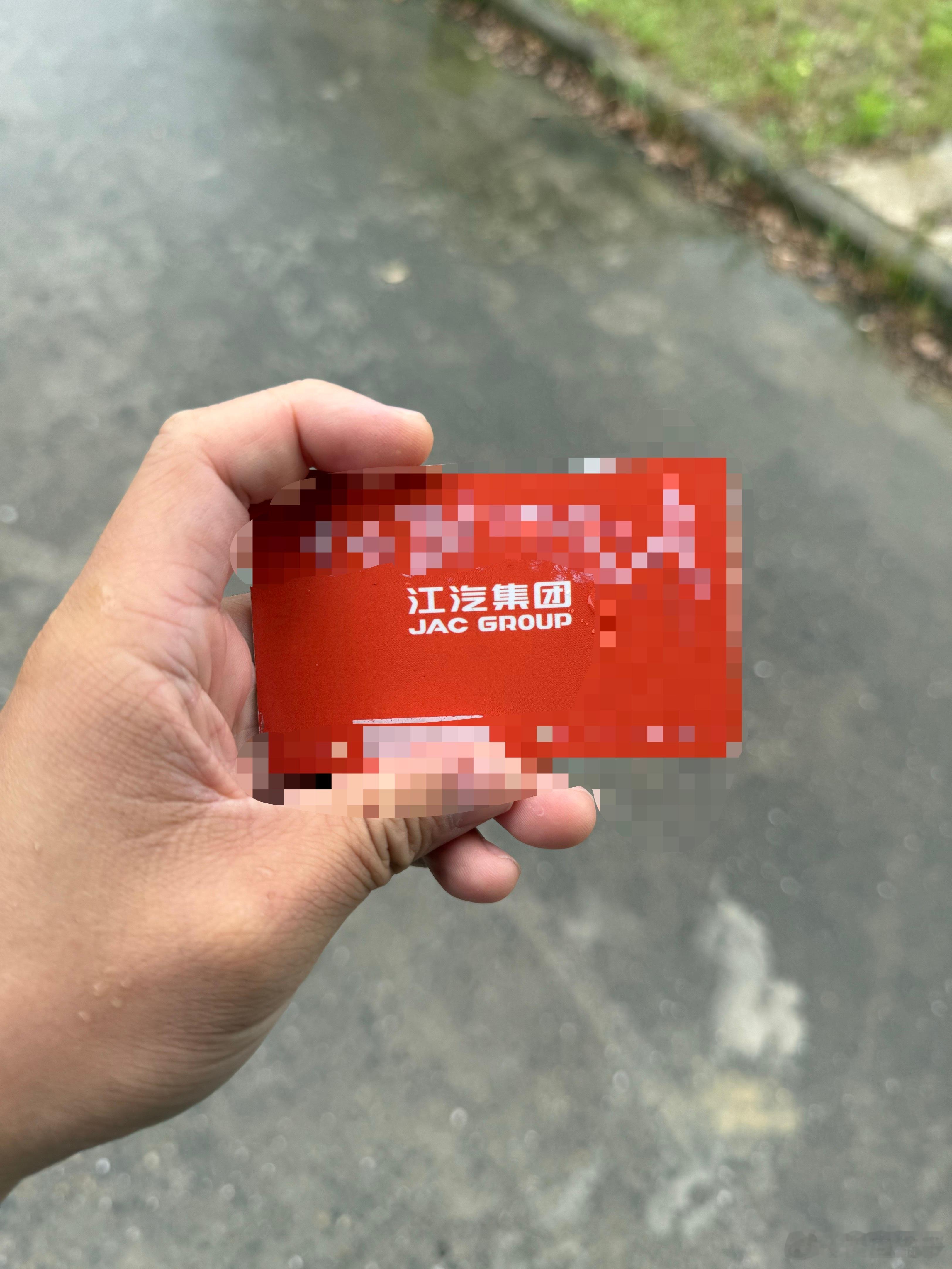 来厂里给各位大V老板们探班一下S800的生产进度打螺丝咯 ​​​
