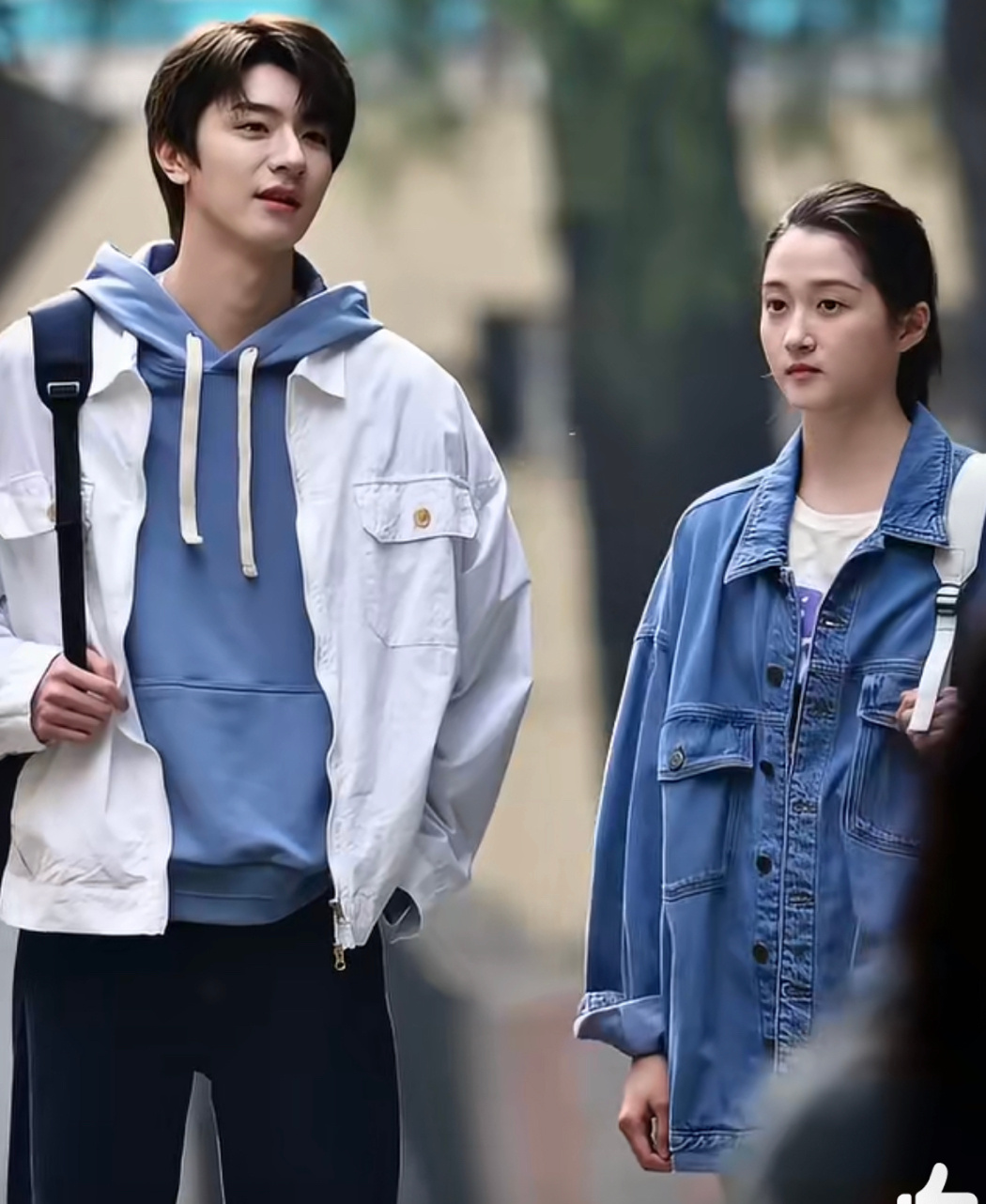 关晓彤林一《我与爱同谋》同框路透，大长腿男女主！ 