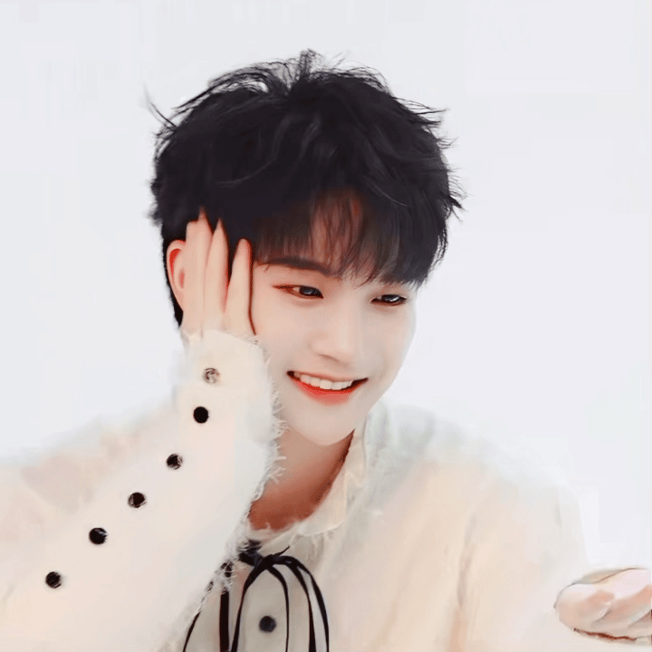 周深周深好像真人bjd 今天我会原谅全世界噜啦啦噜啦啦噜啦噜啦嘞哈哈哈哈哈哈哈爱