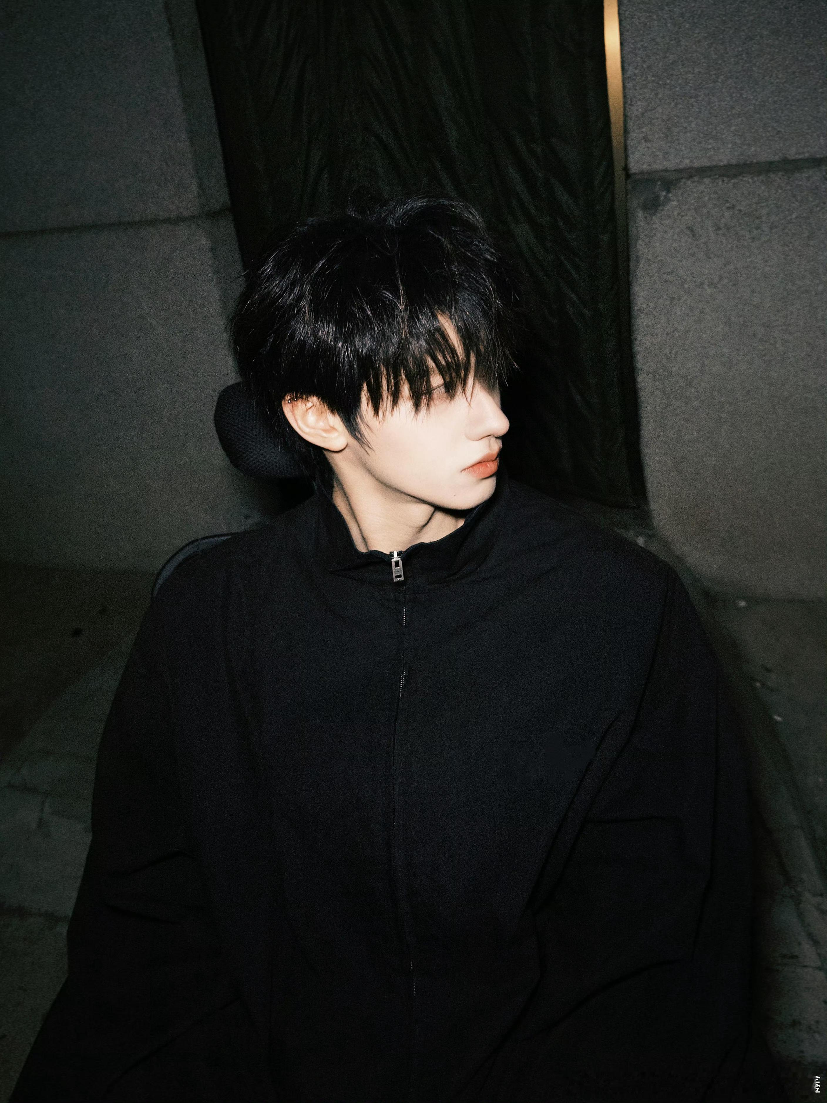 张桂源这谁？朱志鑫 男神秒某人n条街 