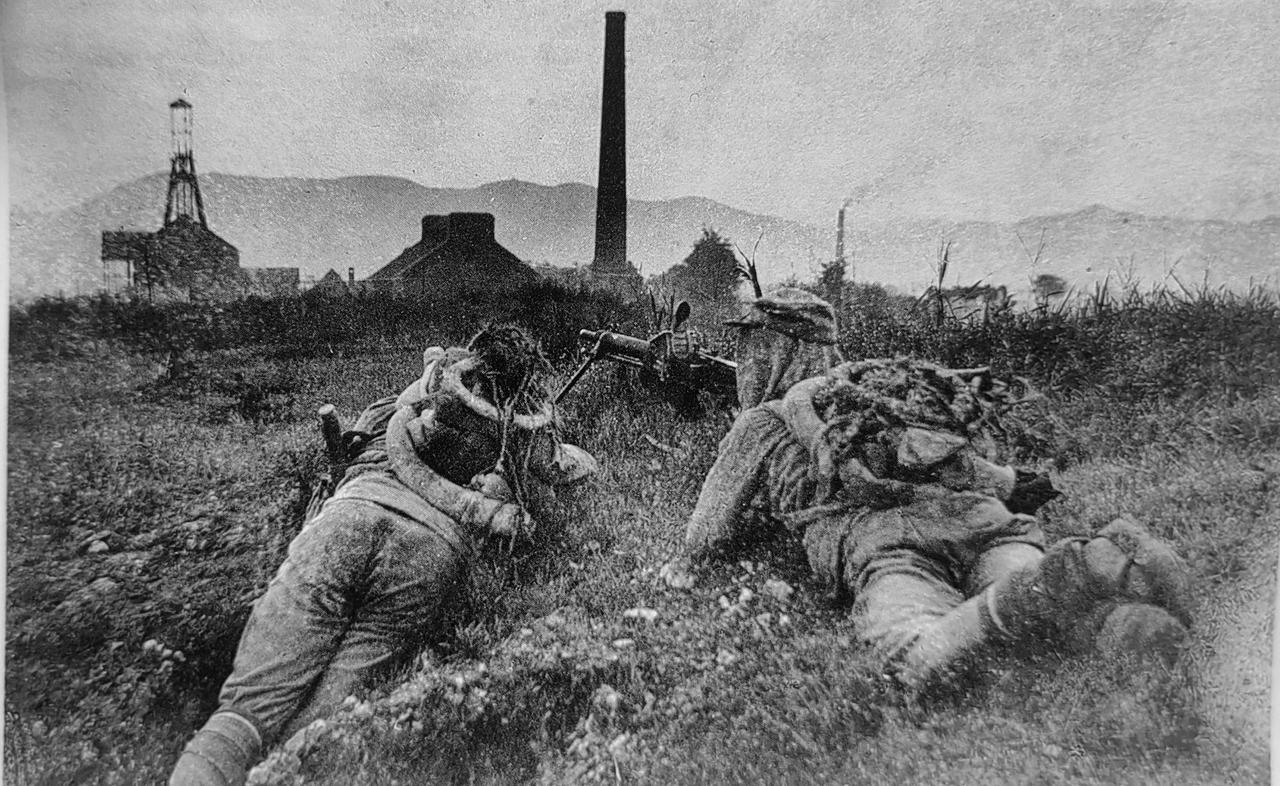 1940年8月20日，八路军在进攻山西井陉煤矿的战斗中，以革命人道主义精神从战火