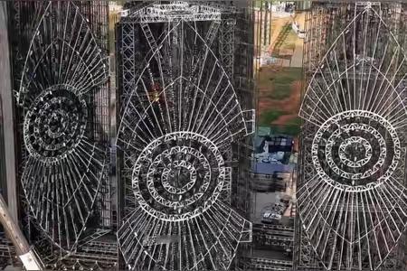 终于有钱不能任性啦！
抚仙湖不是重点保护景区，抚仙湖是国家重点保护的战略淡水保护