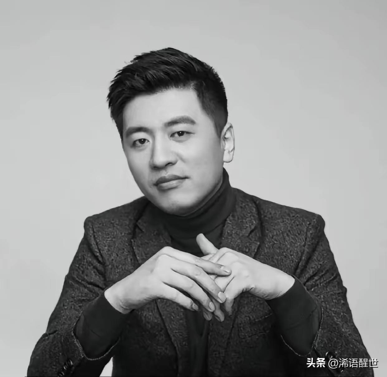 张雪峰老师郑州大学毕业，多次为河南考生仗义执言！看到新闻报道41岁就走了，非常震