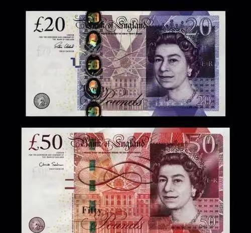 1940年，德国特工拎着一包"假英镑"，来到瑞士银行存钱，并暗示银行人员，这些钱