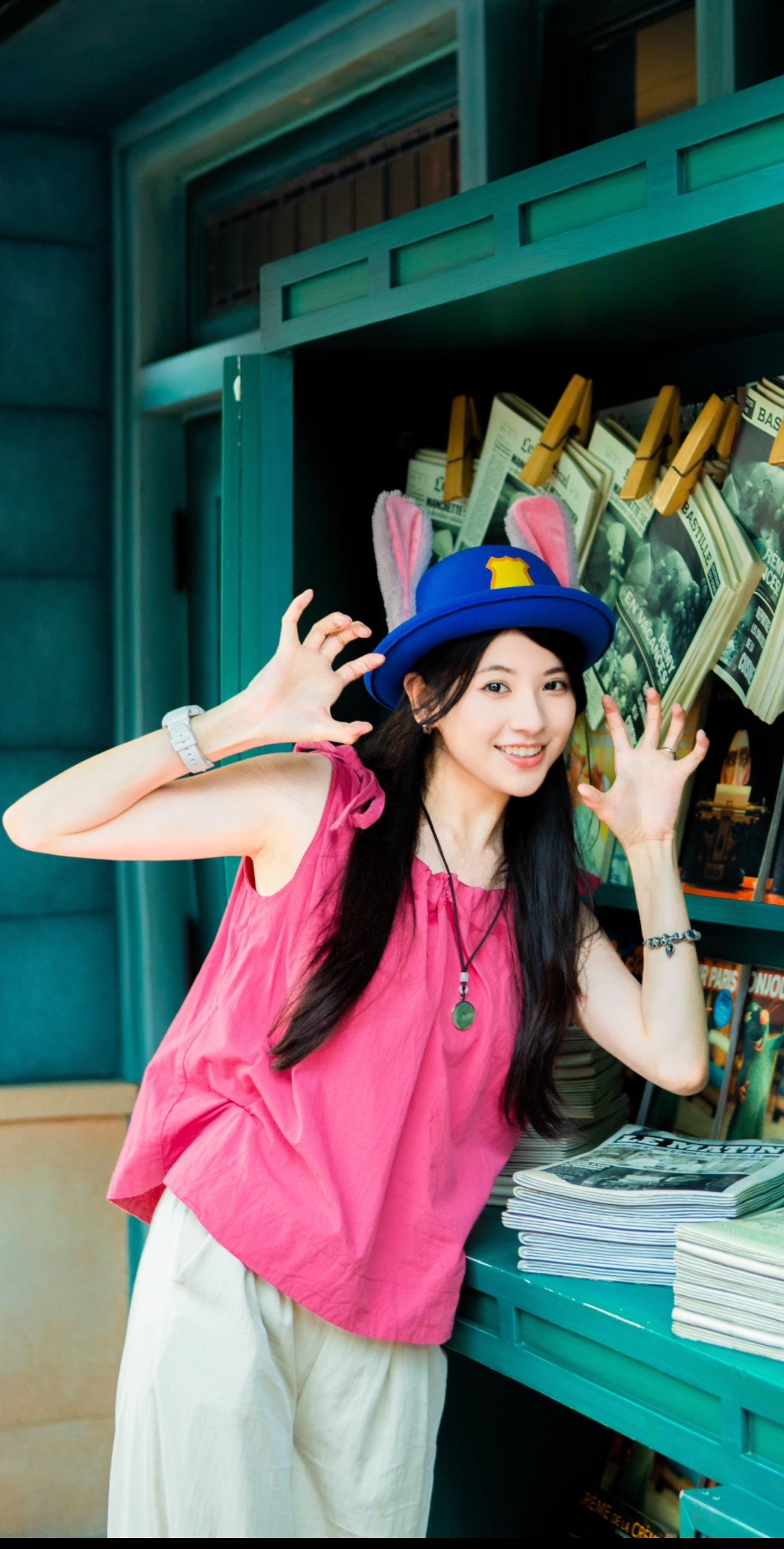 他说你任何为人称道的美丽不及他第一次遇见。