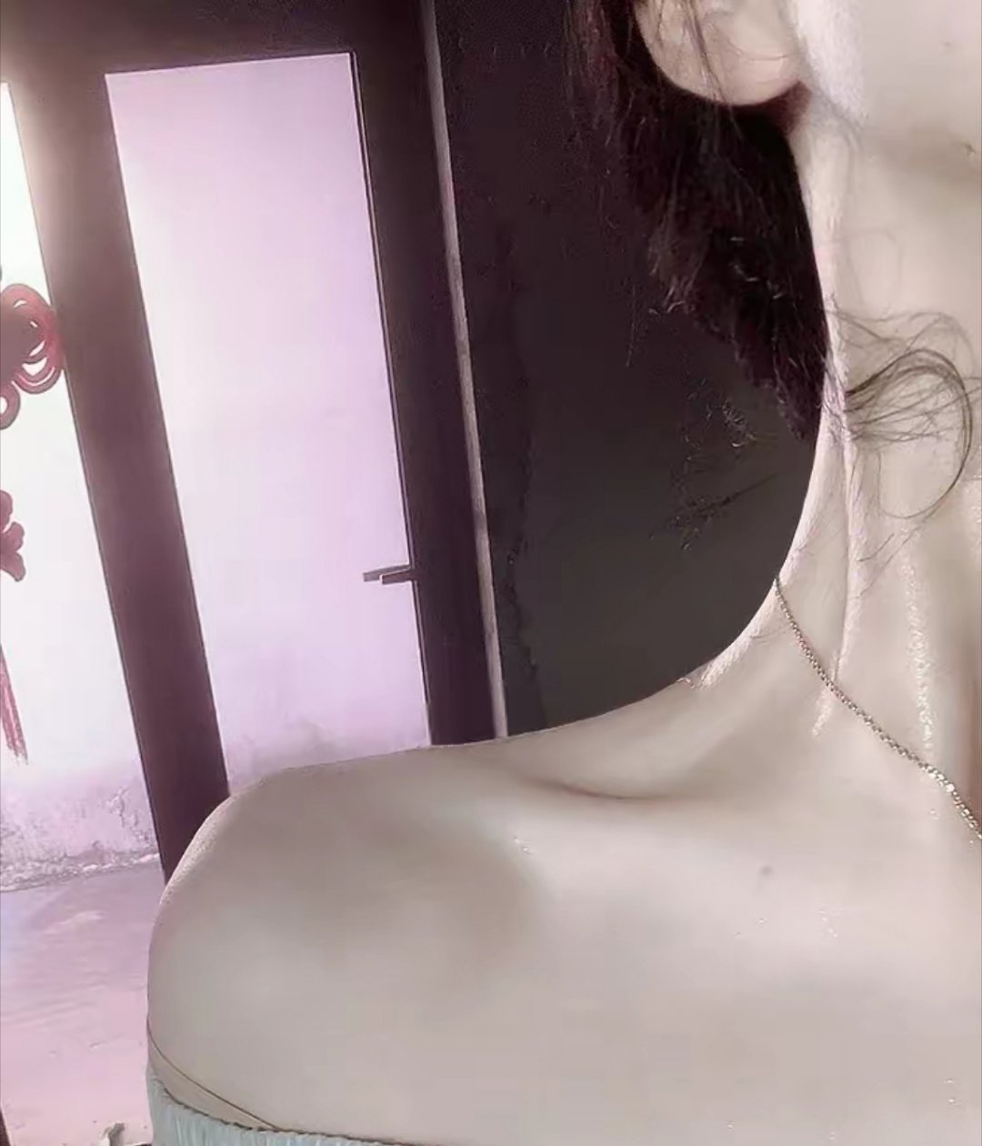 周三 