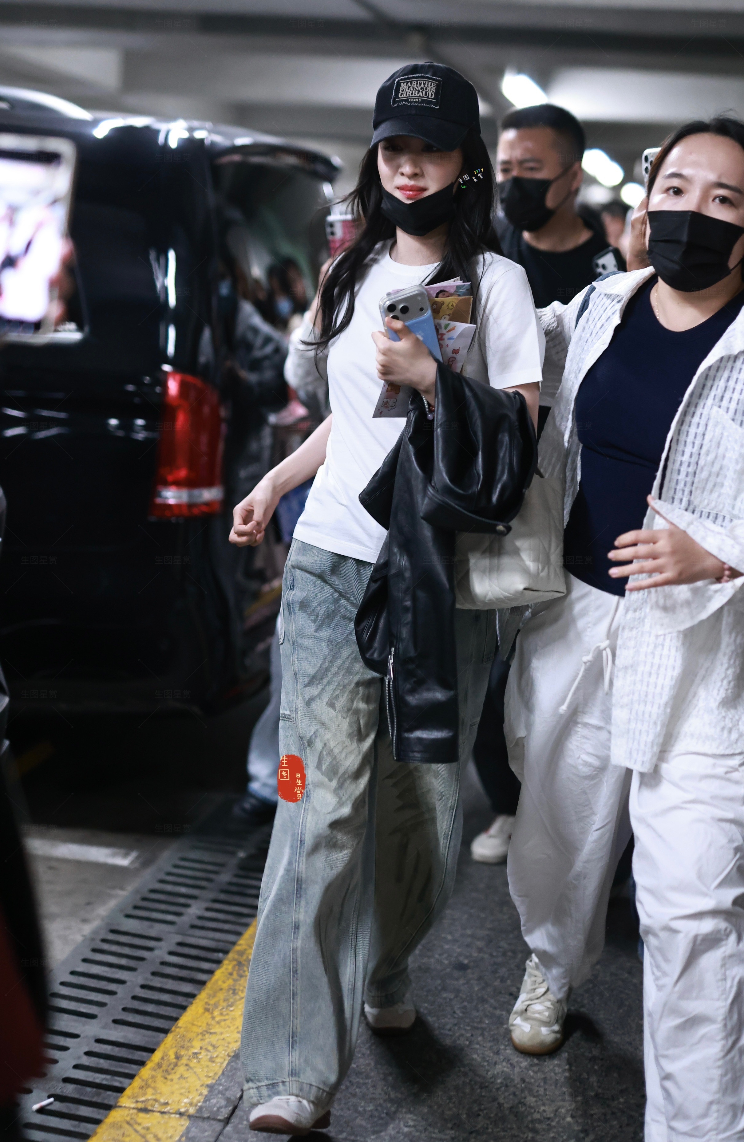 楚然就这么一路美来的，夜来Chuan香🫧王楚然260424上海到达出图🛬 