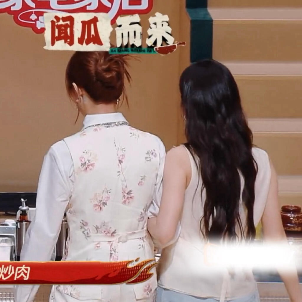 孟佳王霏霏演我和闺蜜说话孟佳王霏霏说话尺度家乡美食大赛 孟佳王霏霏这段对话笑点太