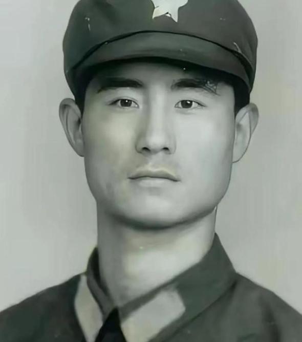 1979年，160师师长张志信把独子张力，调到最危险的侦察连，妻子打电话到前线，