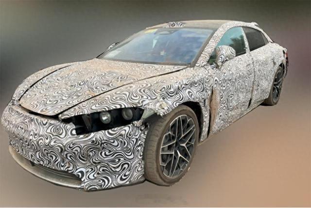 #新能源汽车# 【仰望四门轿跑谍照曝光，命名仰望U6，又是百万级？】近日，比亚迪