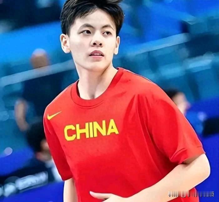 中国女篮76比88再添57比81，两连败不敌意大利

中国女篮在欧洲拉练热身赛中