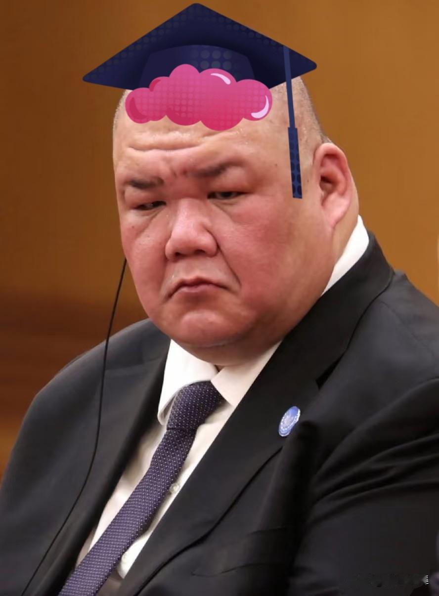 白宫隐形“宣传部长”，这位华裔把控全美舆论喉舌。很多人都不知道，白宫真正掌握对外