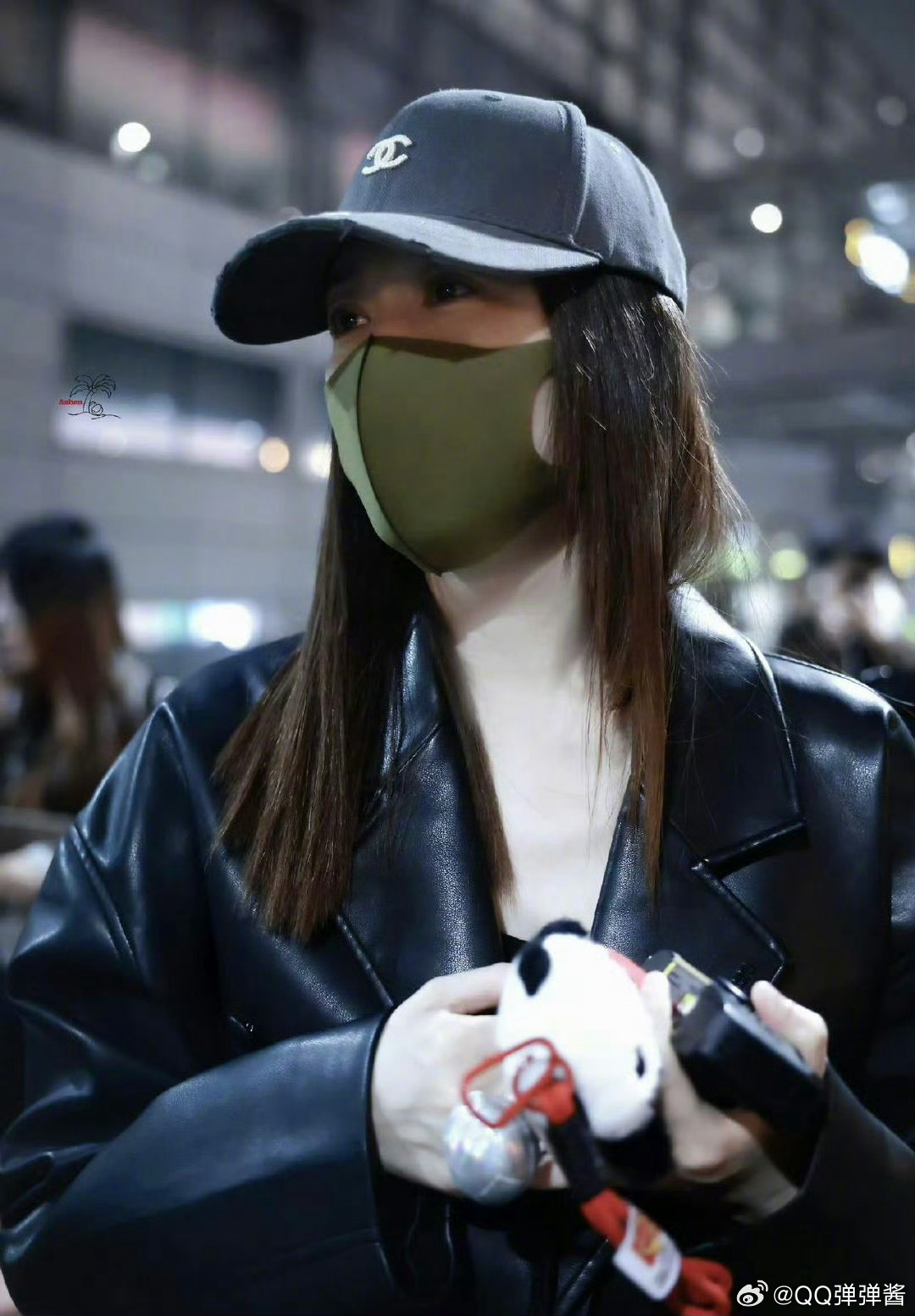 李小冉浪姐落地路透乘风2026李小冉浪姐路透来啦！ 乘风2026舞台初绽光芒，优