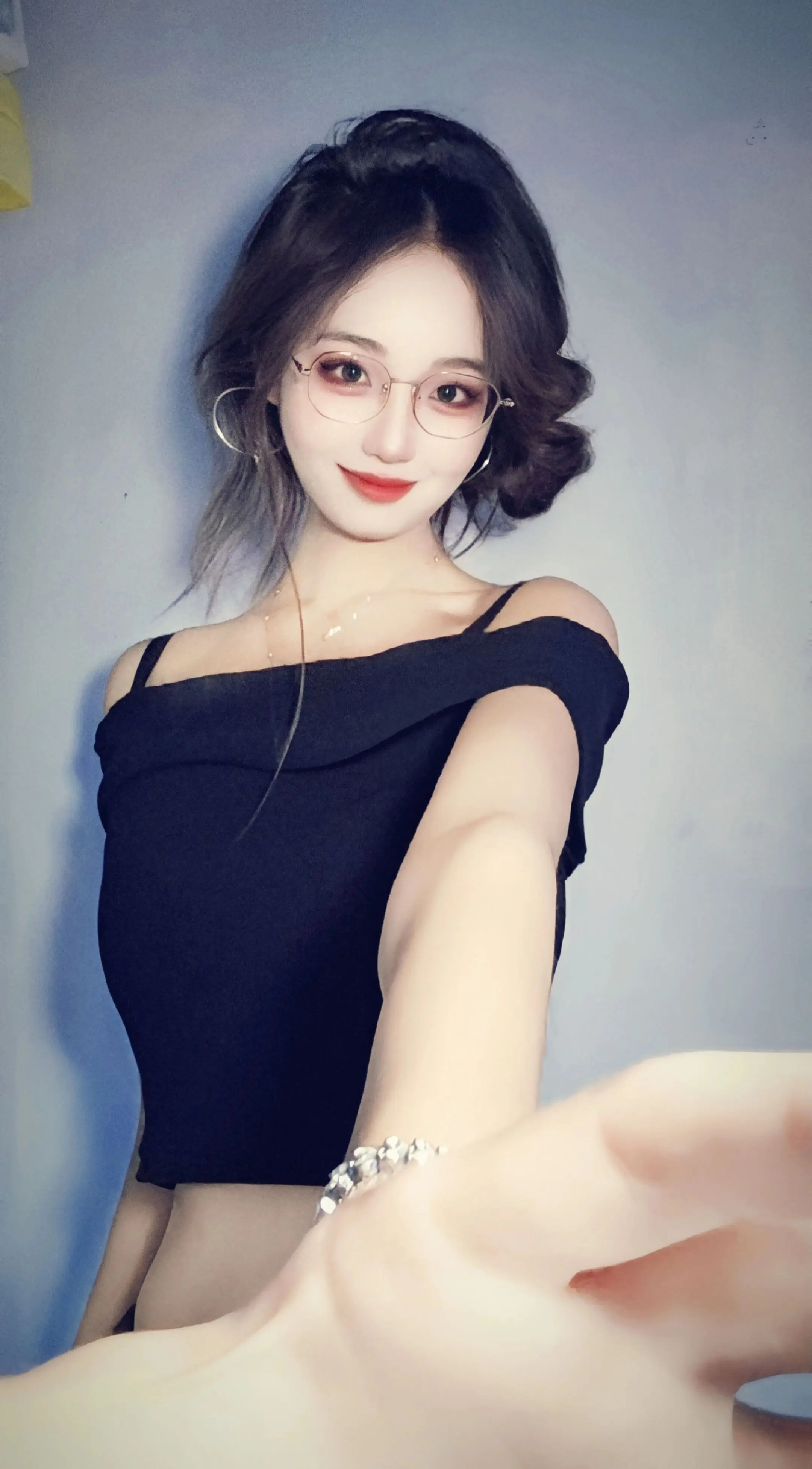 看我干嘛 你喜欢我？
