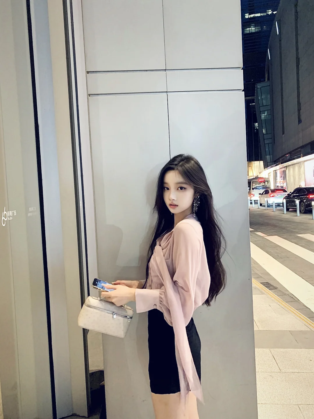 凡人百年 爱是秩序外的一瞬间