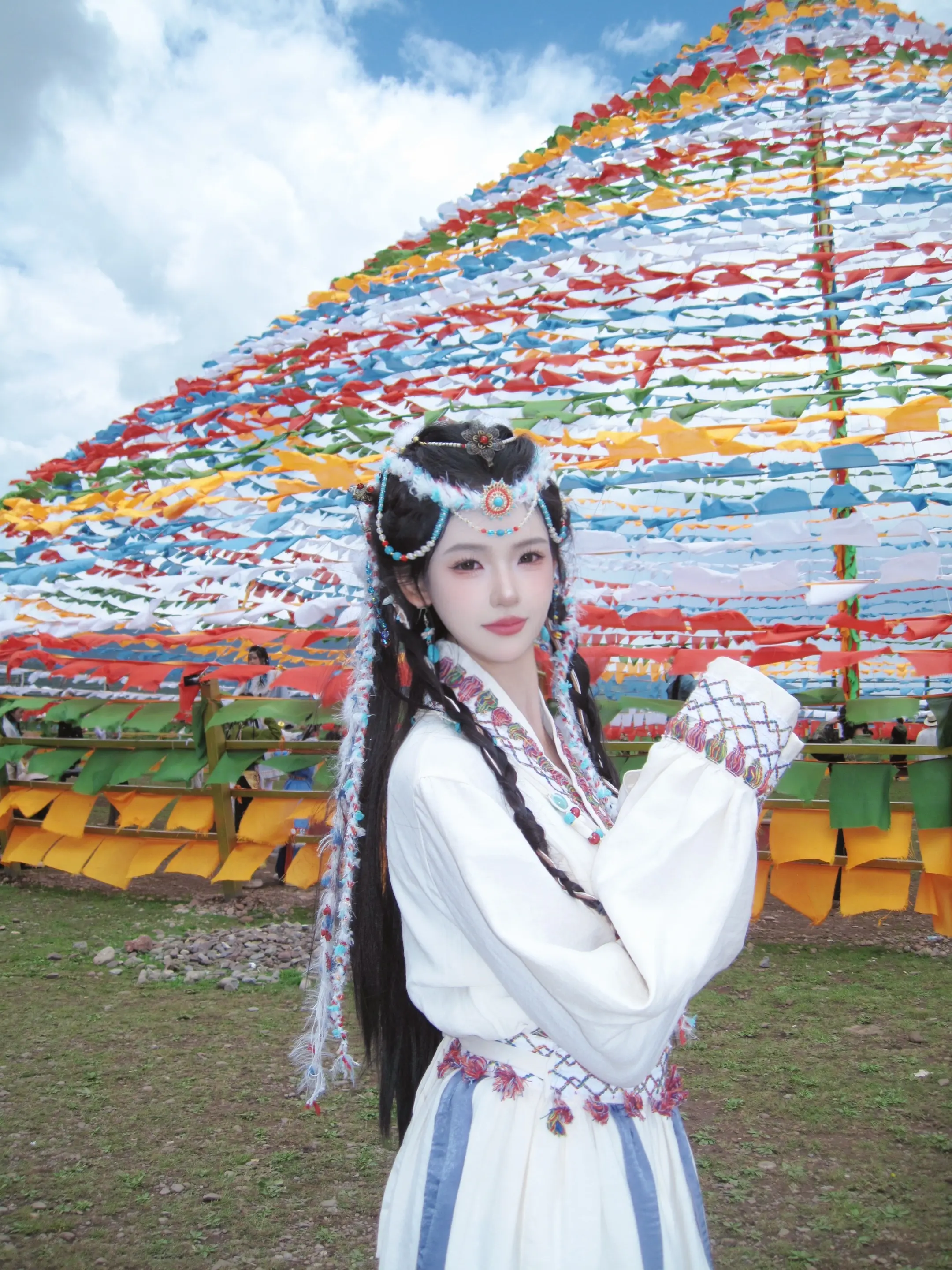 想不到在香格里拉做到了鞠婧祎同款。