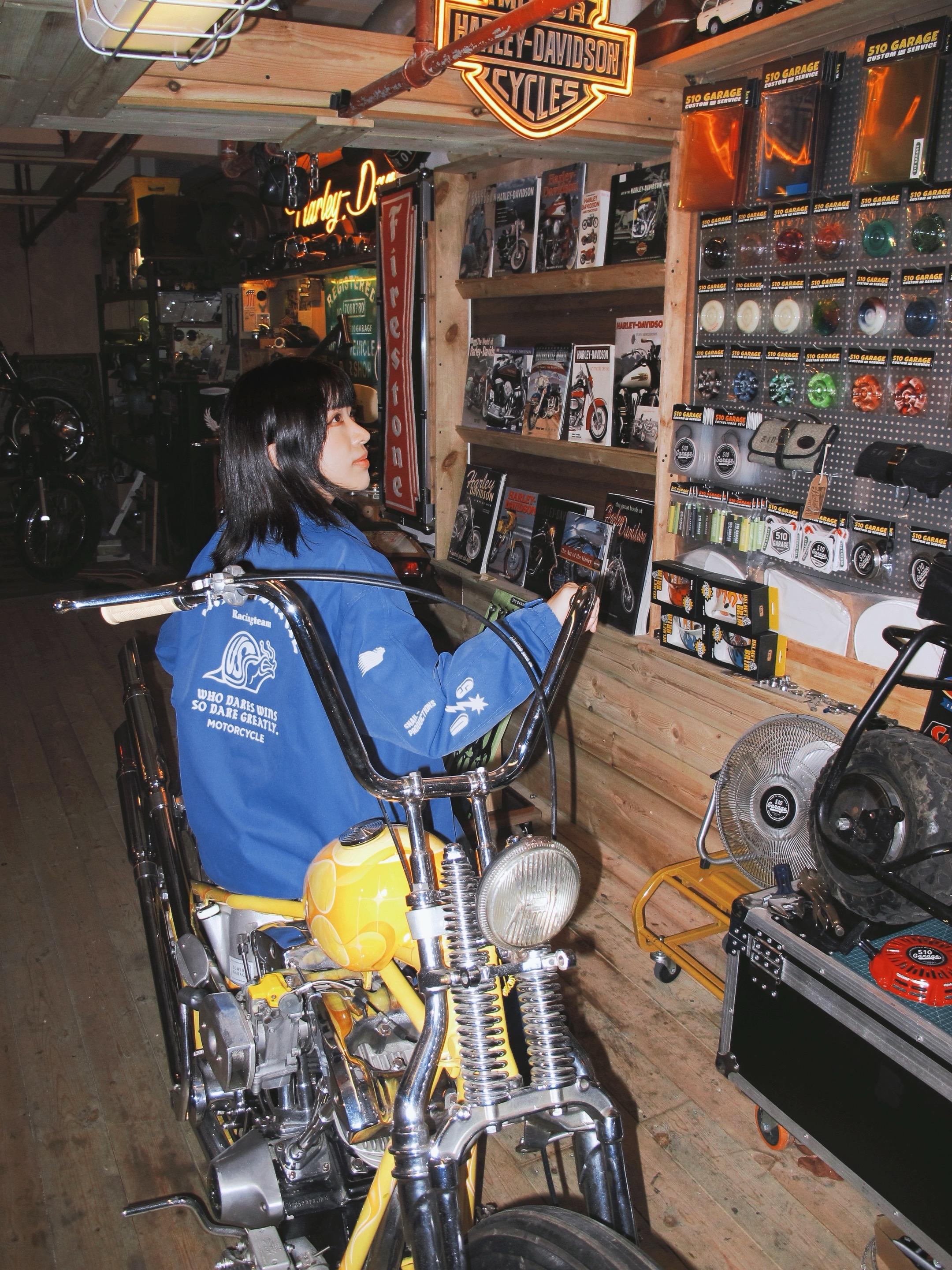 重度复古佬念念不忘的神秘车库。因为出差外地工作，时间有限 广西机场✈️...