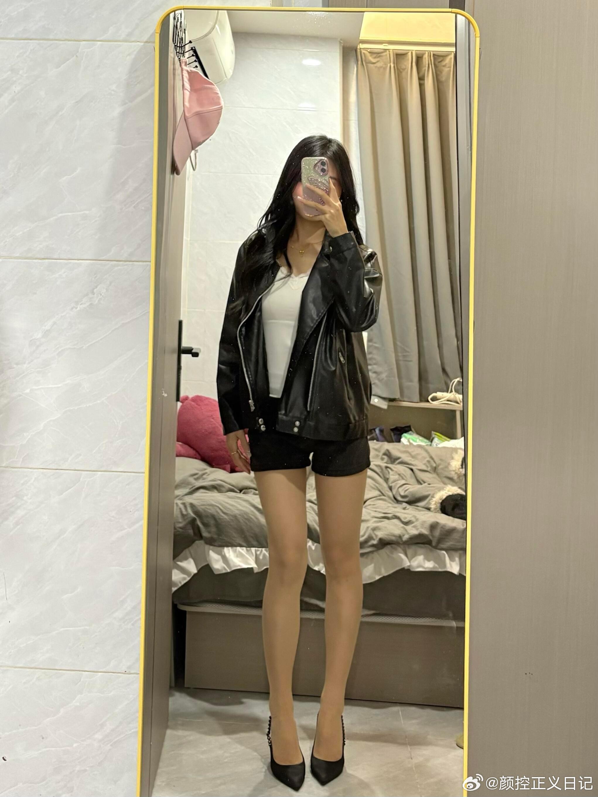 自拍 出门炸街美女绘梦长廊