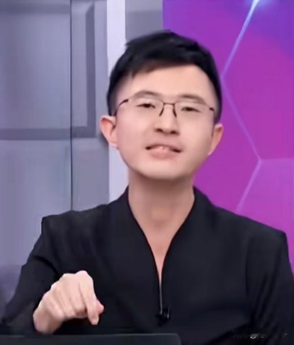 针对绿媒节目称“北京没有冰箱”的荒诞言论，新党台北市议员侯汉廷嘲讽：这档节目用本
