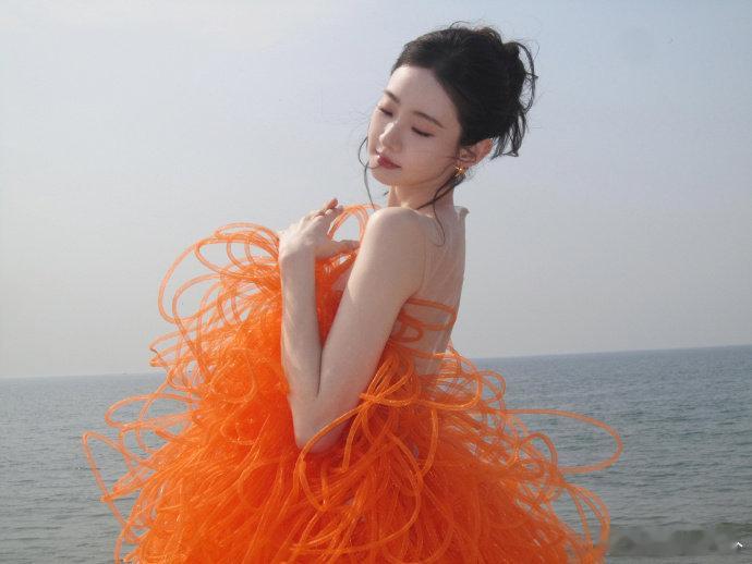 张艺凡旺别人不旺自己张艺凡真的是温柔又善良的宝藏女孩，自带暖心小福星体质，总是默