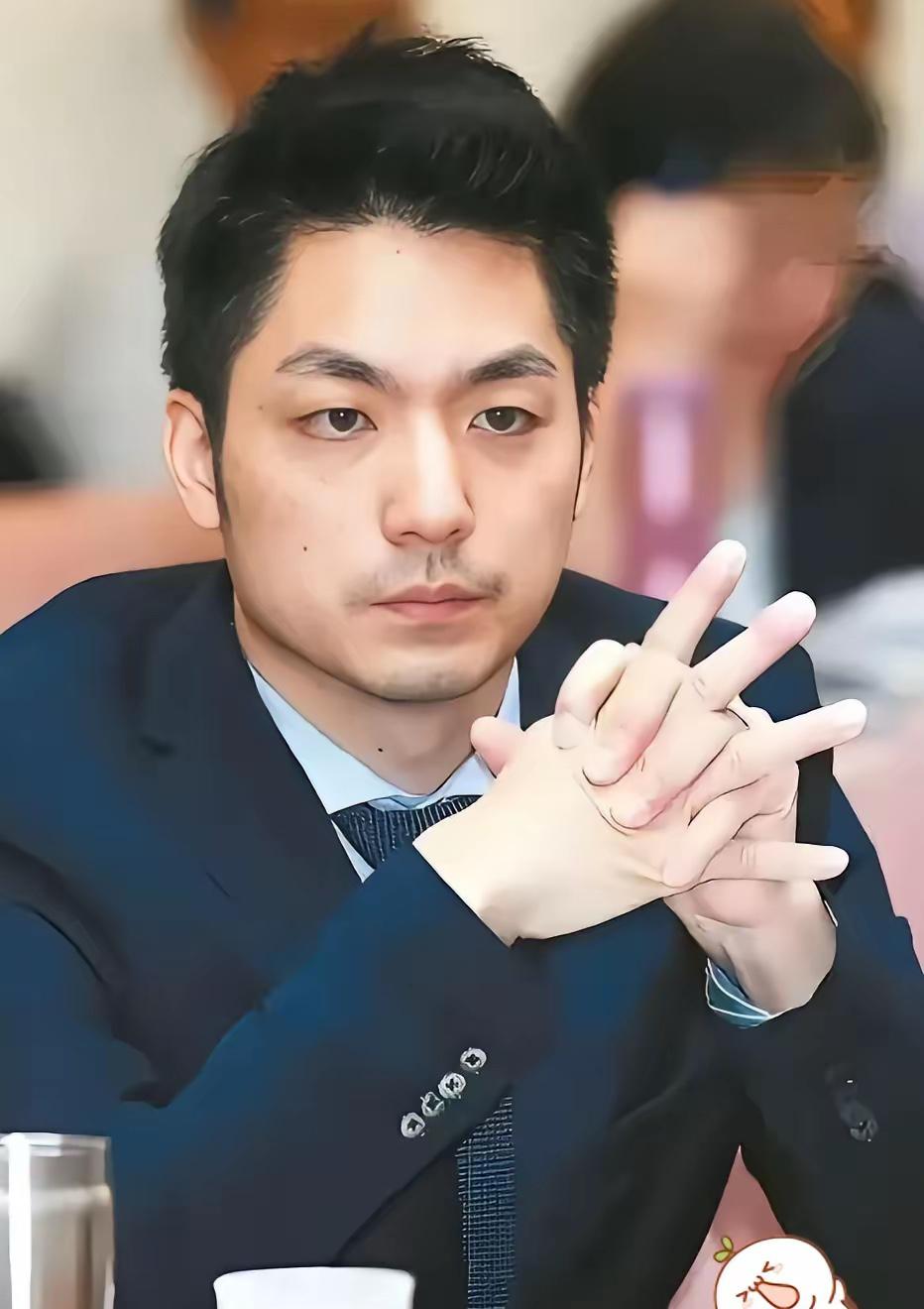 蒋万安直接摊牌了。

当着所有媒体的面，他明确表示不会参选下一任国民党主席，会把