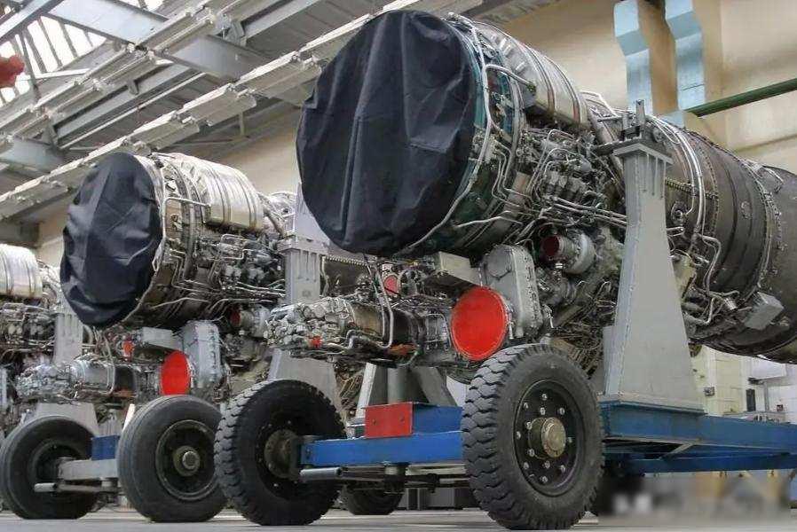 中国航发已能自修六百台俄制发动机,当年他们只给了维修权,结果我们拆出了整套技术