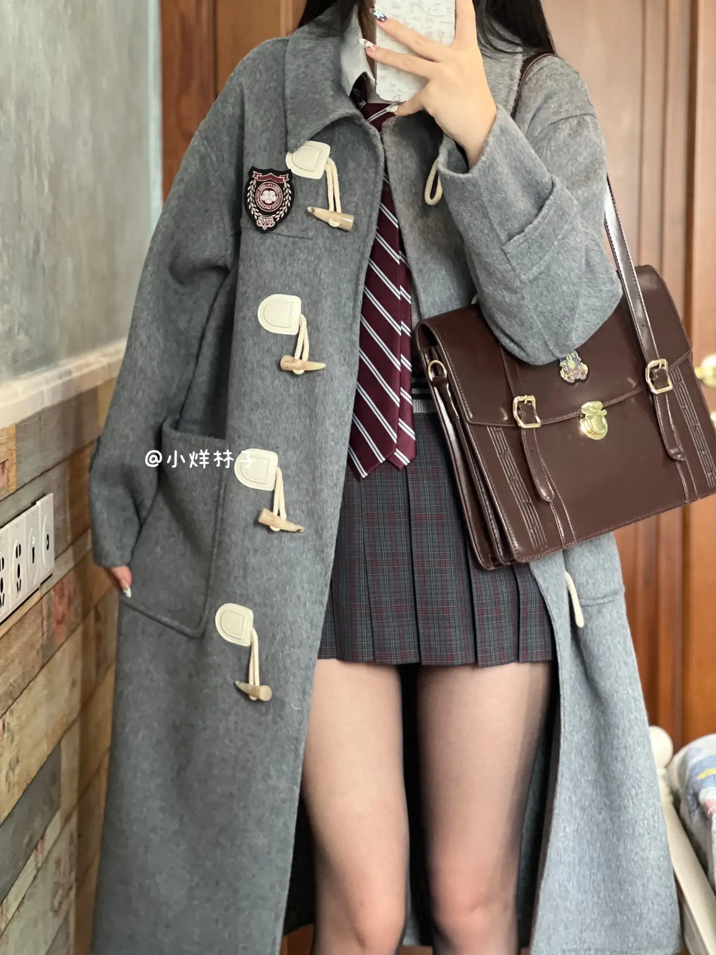 大衣🧥。