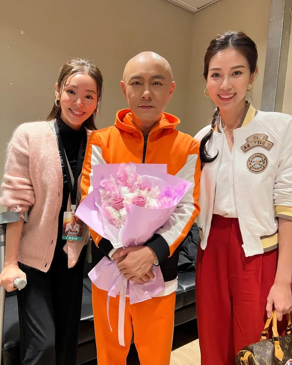 杨茜尧素颜见前TVB御用狐狸精，对方离巢后身家过亿 	 40岁杨秀惠近...