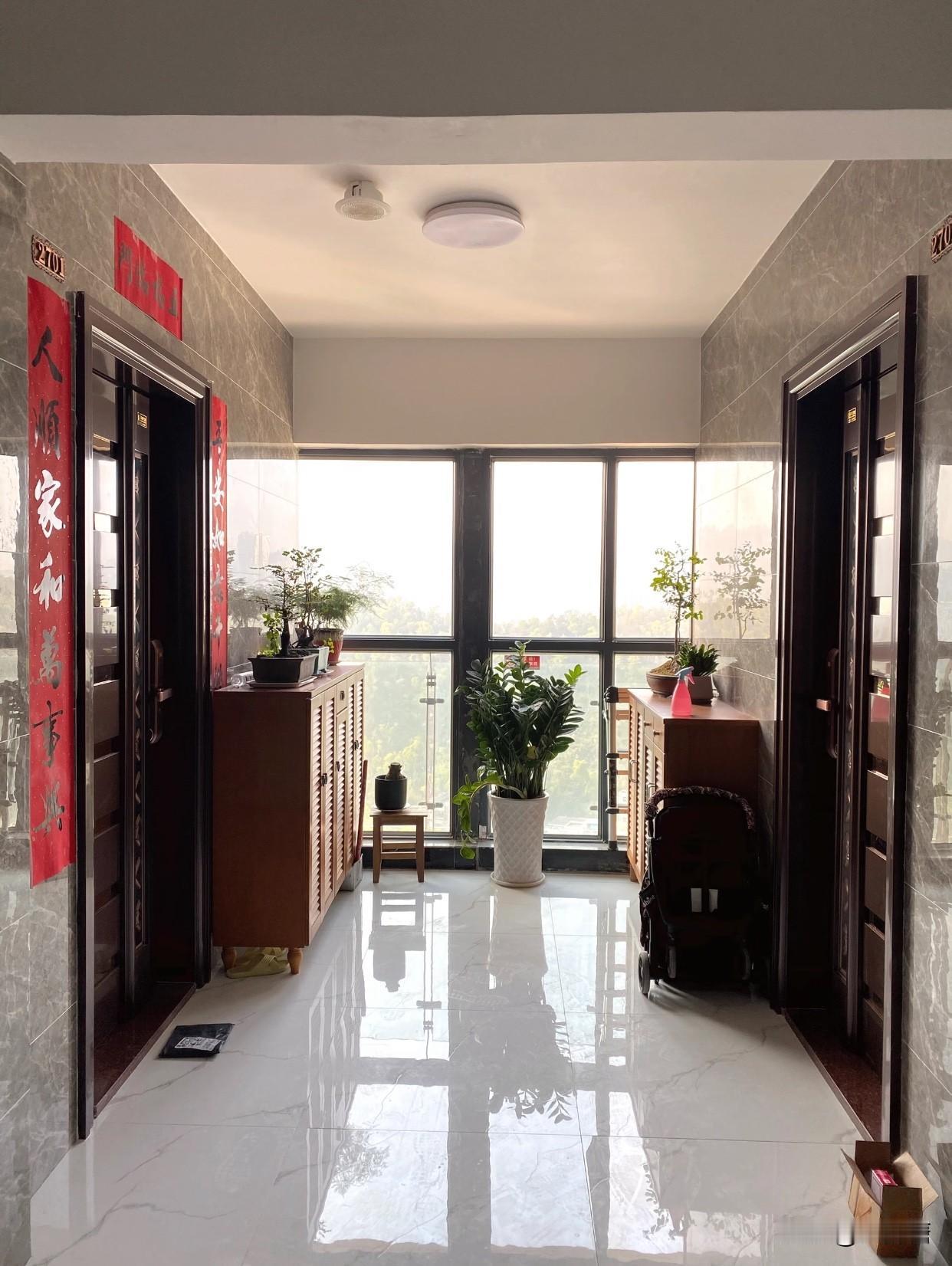 人过了50岁，要明白的道理，
就是再好的亲戚也不适合做邻居，

这背后的道理，主