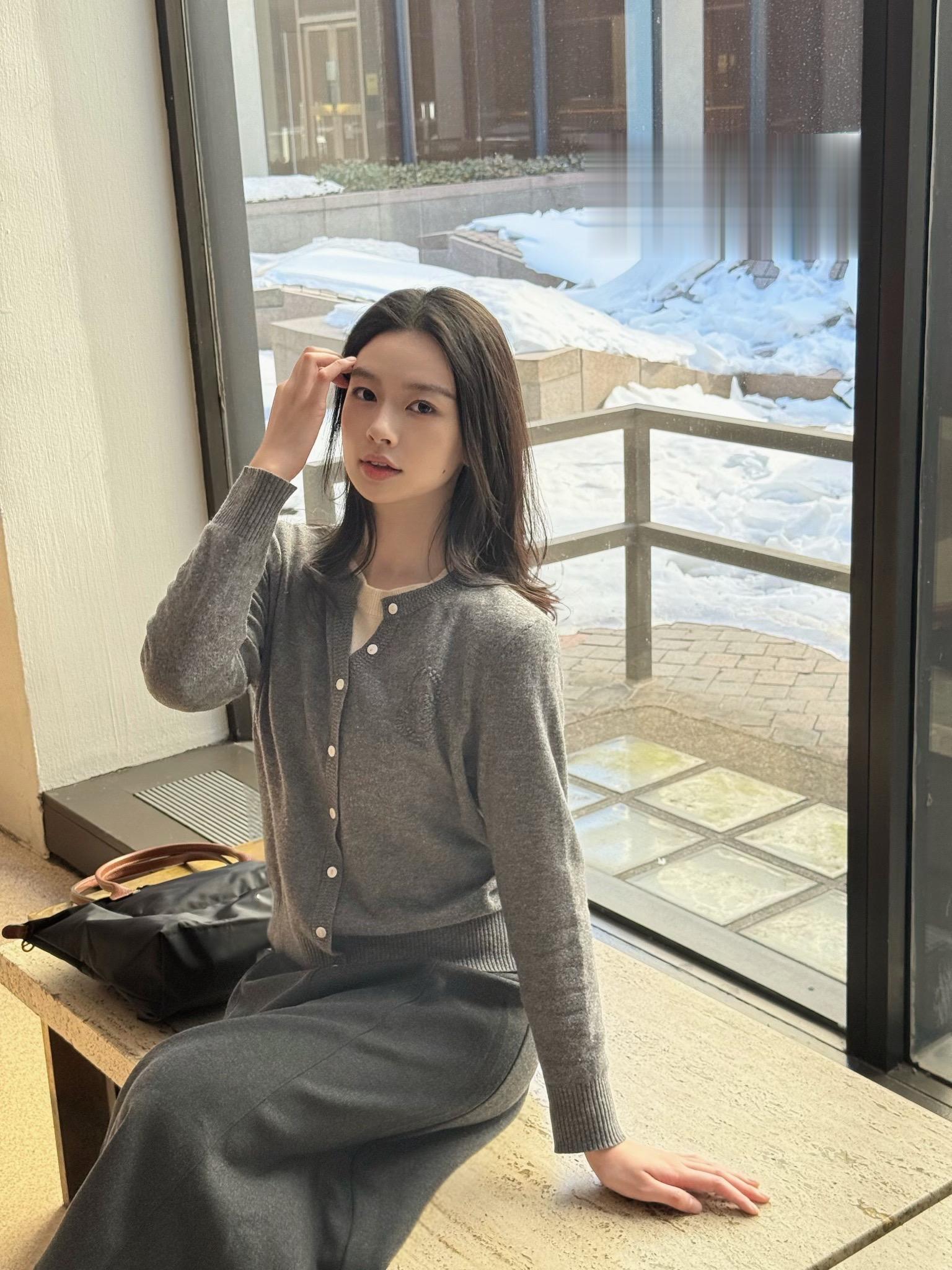 在你的二十几岁 其实是在一边幻想未来的生活 一边埋头忙忙碌碌