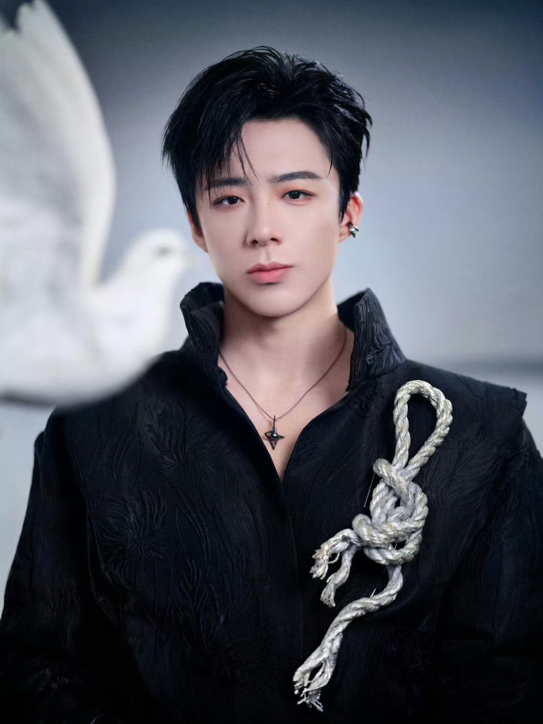 刘宇宁olay11月1日官宣 ​​​