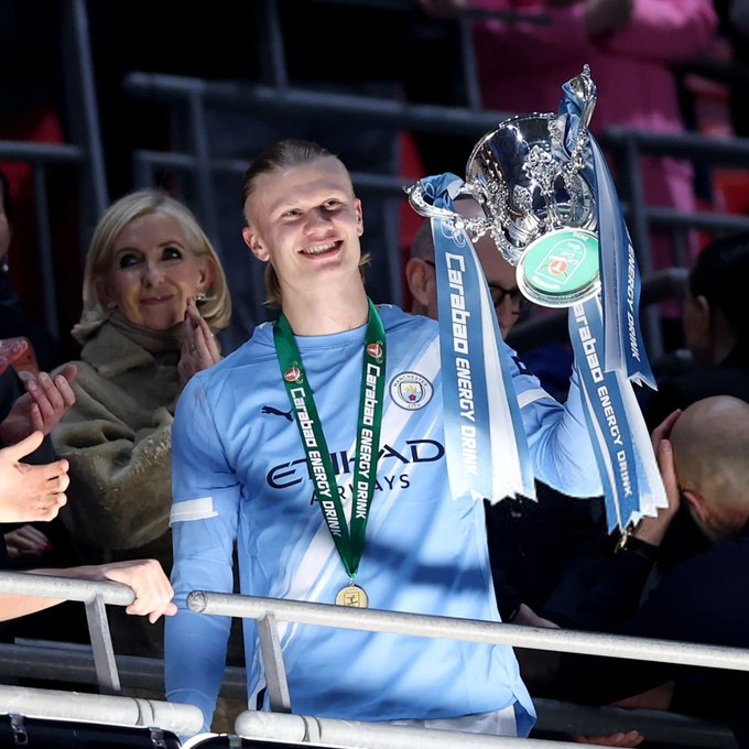 埃尔林·哈兰德至今尚未代表曼城在重大决赛中取得进球：❌ 2023年足总杯决赛对阵