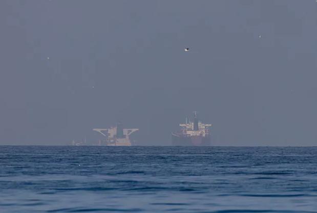 最近去加油站或菜市场，大家发现没，那里的数字跳得让人有点心惊肉跳，很多人觉得中东