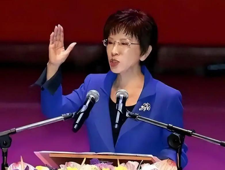 洪秀柱今天再次叫板赖清德：我是寻求两岸未来统一，我是统派，这是合法主张。你赖清德