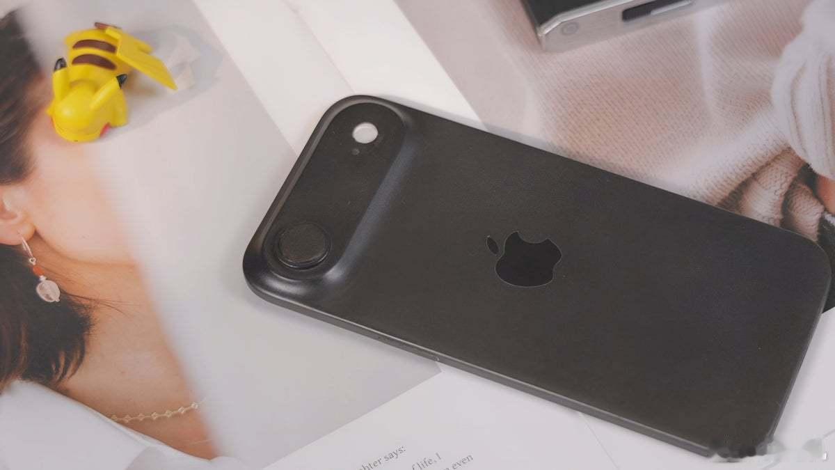 据内部消息，苹果 iPhone 17 Air 容量为 2800mAh，重量为 1