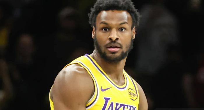 NBA｜湖人明确布朗尼交易态度：认可球员成长，不会随詹姆斯离队抛售随着勒布朗·詹