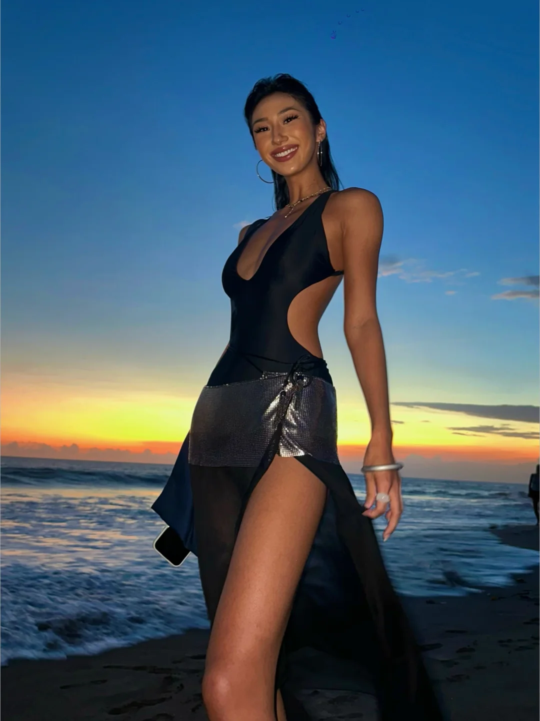 That fire inside? Still burning🏖️🤞🏿