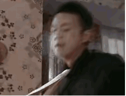 1 天呐！新婚夜过成这样应该很刻骨铭心！[震惊]
2 徒手劈榴莲，这女的勇气可嘉