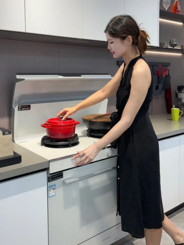 家庭聚餐无压力！一机在手蒸烤炸消全搞定👏