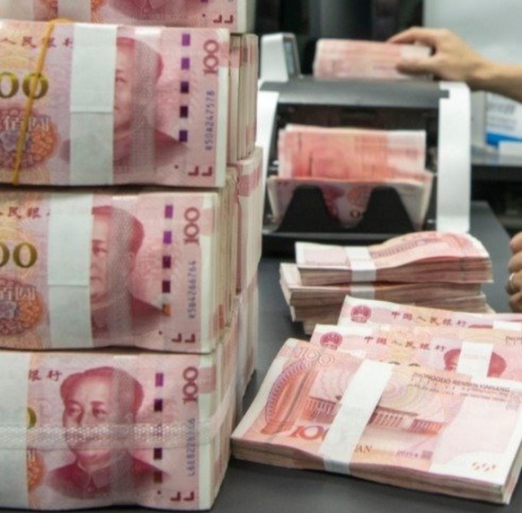 173万亿为什么花不出去

全国住户存款已经达到173万亿，不少人看到这个数字很