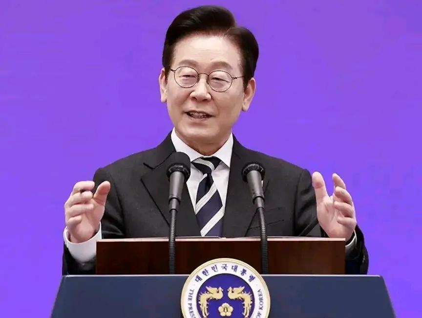 韩国总统李在明将重回青瓦台。
青瓦台一直是韩国最高权力的象征，但又是历届总统的噩