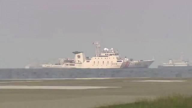 #南海维权巡航专项##中国海警在行动# 【海警】9月25日，菲媒在中国南沙群岛中业岛上拍摄的数海里外