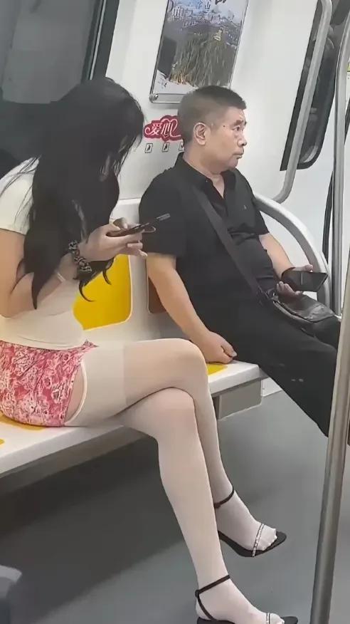这是拿这种东西在考验干部