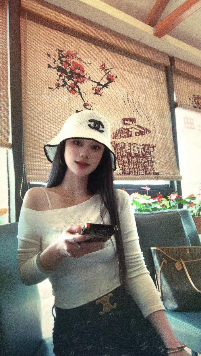 最近的状态：心无褶皱，眉有清风